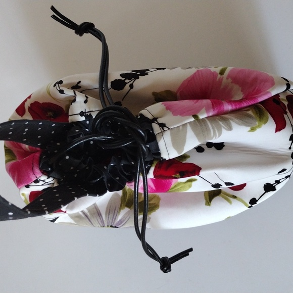 Floral, polkadots, and faux black leather draw string bag - Picture 2 of 6